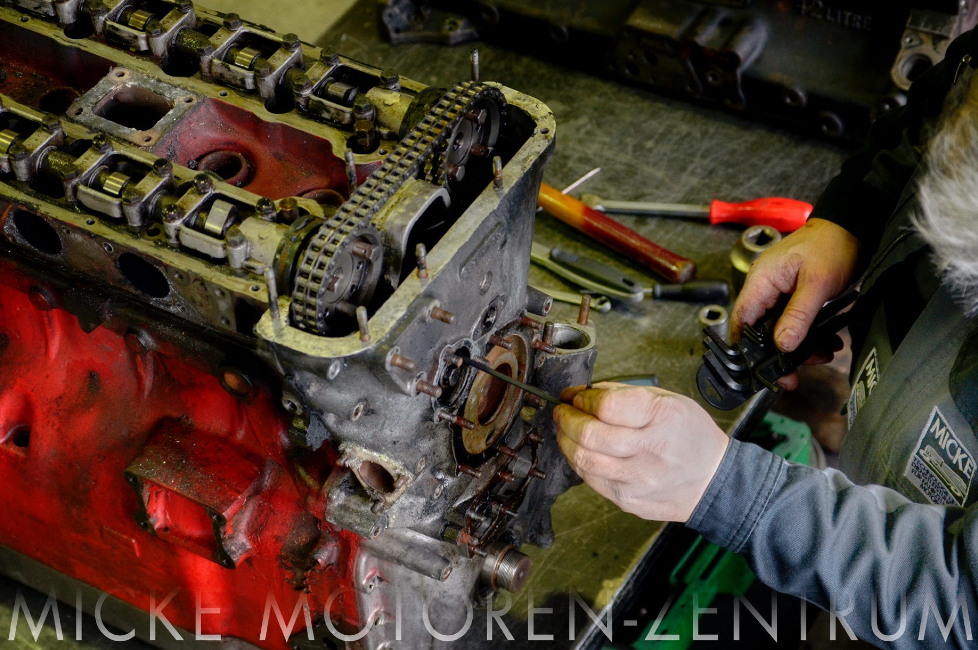 Motoreninstandsetzung in NRW, im Ruhrgebiet - klassische Automobile, Oldtimer